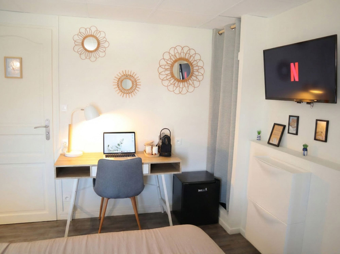 Bedroom 3, Apart'Moment SMART - Le Nid Douillet, Nord
