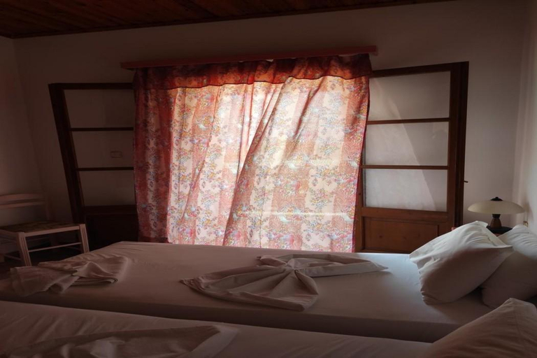 Bedroom 5, Sunwaves Apartments, North Aegean