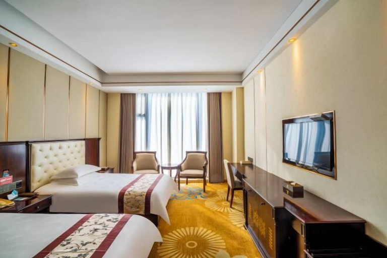 Bedroom 3, Xinghua Grand Hotel, Taizhou