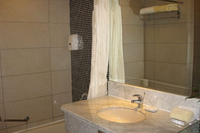 Bathroom 3, New Century Hotel, Jiaxing