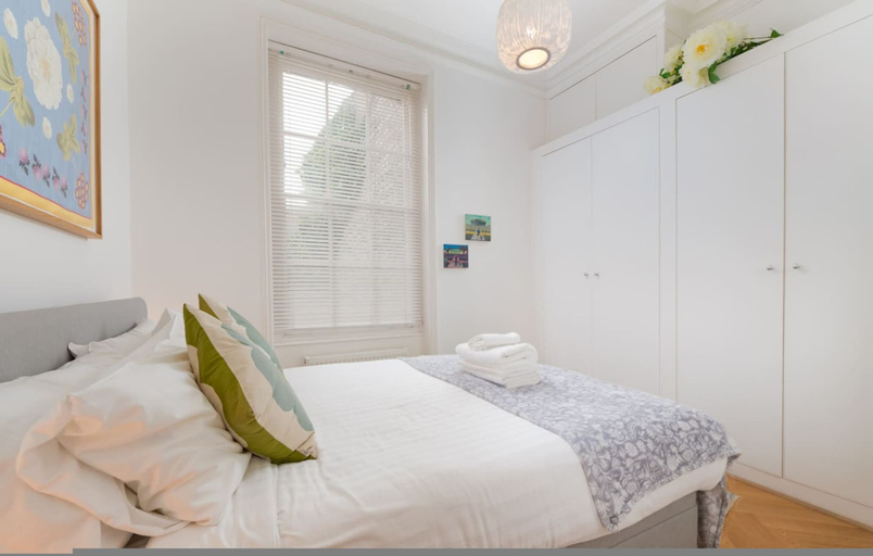 Room 2, Quirky Hampstead Flat RH6, London