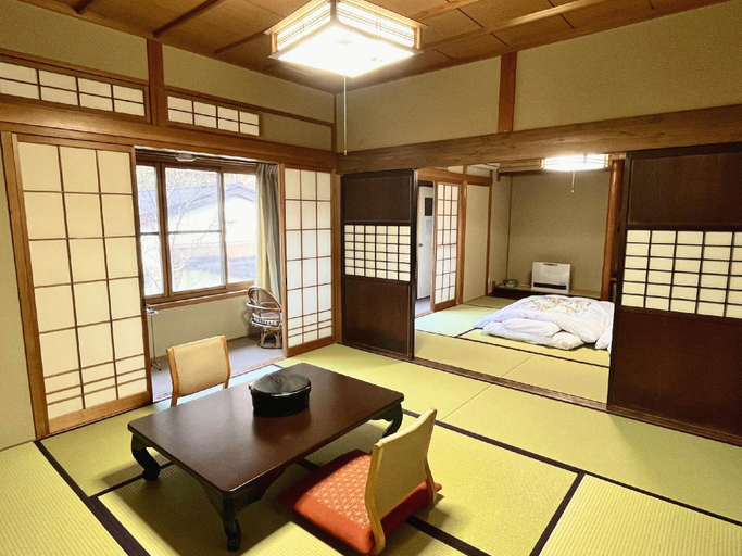 Others 5, Fujiya, Takayama