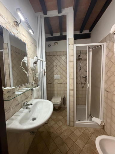 Bathroom 5, B&B Fonte dei Tufi, Siena