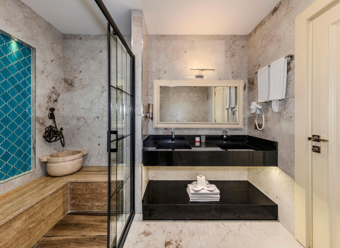 Bathroom 5, Marnas Hotels, Zeytinburnu