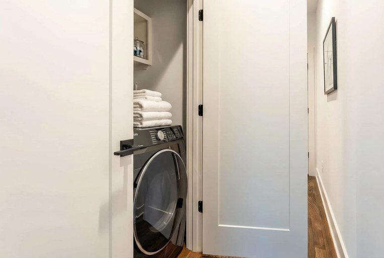 Room 5, 8 Minutes To Downtown Nashville Wifi And Workspace, Davidson