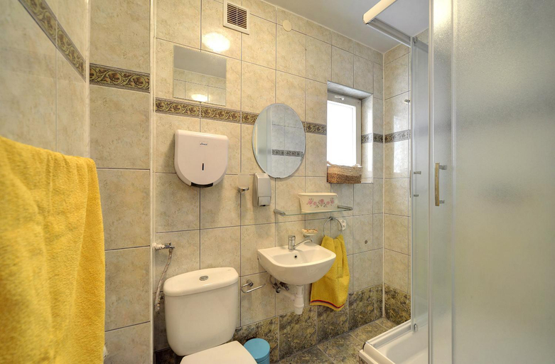 Bathroom 3, Biotanika, Wałbrzych