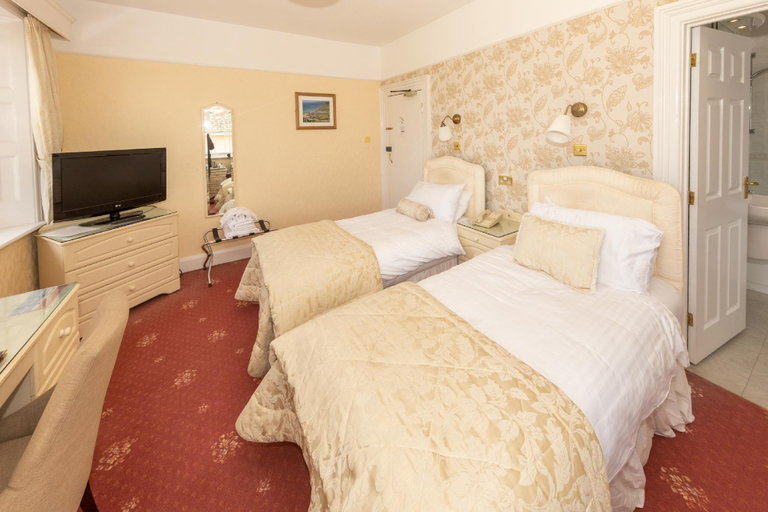 Bedroom 3, Haddon House Hotel, Dorset