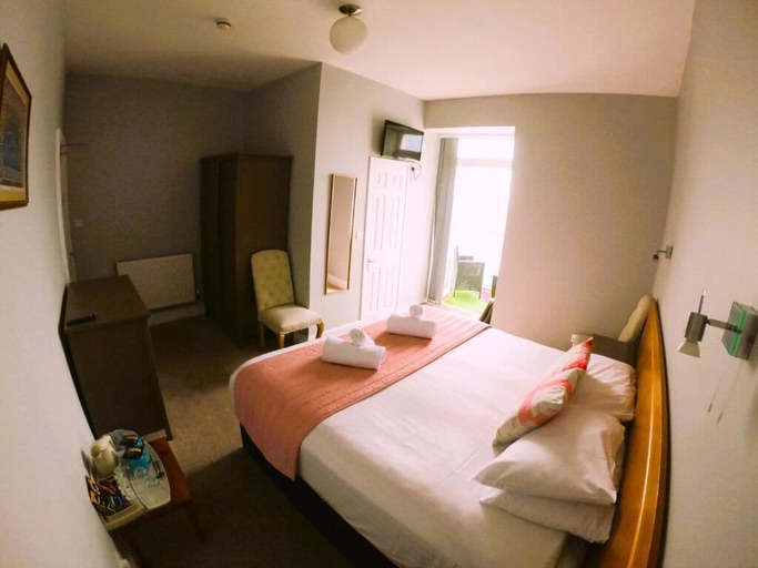 Room 3, Lundy House, Devon
