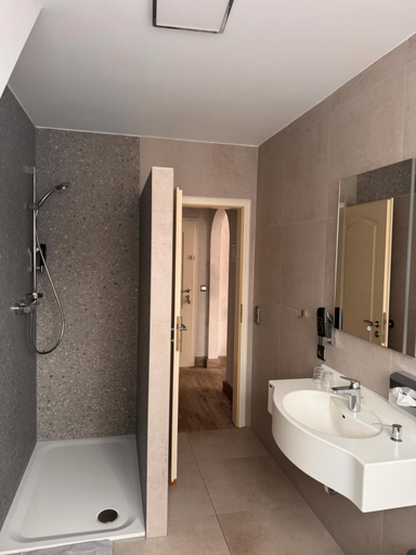 Bathroom 4, Hotel MyLord, Heidekreis