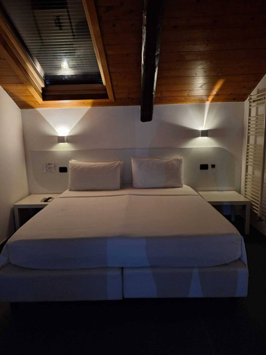 Bedroom 4, Carafa Suite Plus II, Napoli