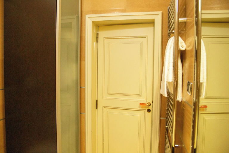 Bathroom 5, Agata 1913, Lecce