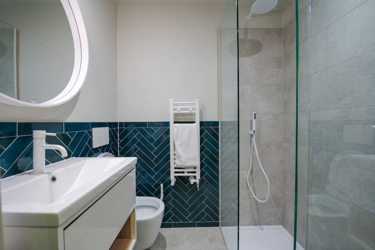 Room 4, Beautiful Flat by Hyde Park PS7, London