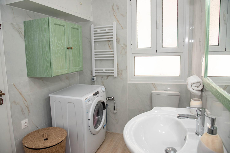 Bathroom 3, Seaview Serenity apartment, Ionian Islands