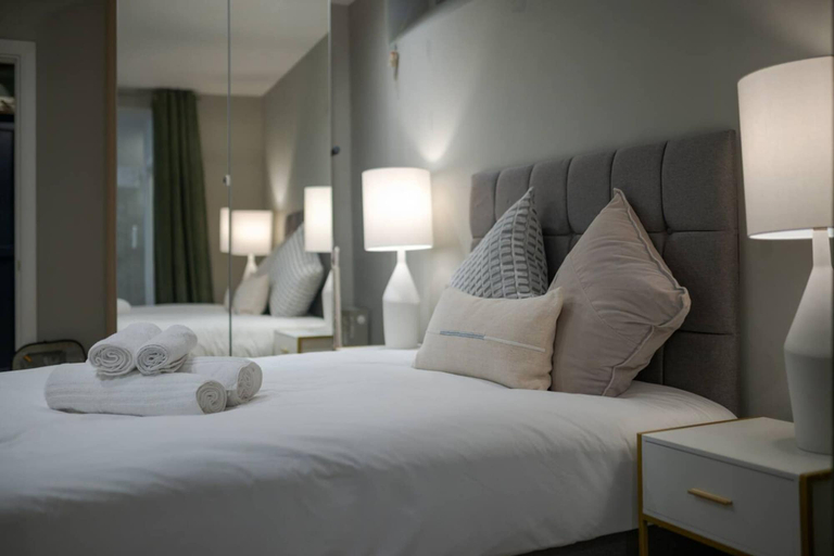 Room 4, Stylish Hyde Park Apartment PS2, London