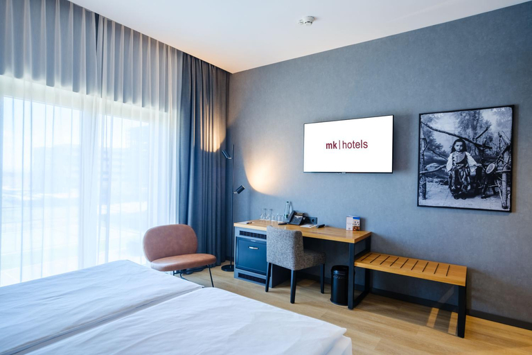 Bedroom 3, mk hotel tirana, Tiranës