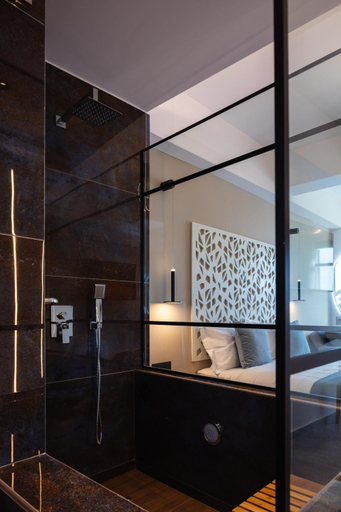 Bedroom 2, My Luxury Downtown Vibe Suites, Crete