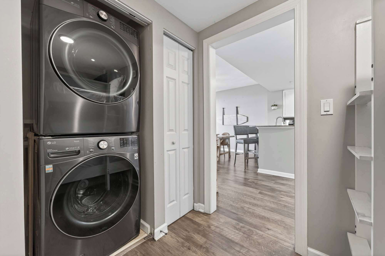 Laundry, Cozy Retreat in the Sky, Okaloosa