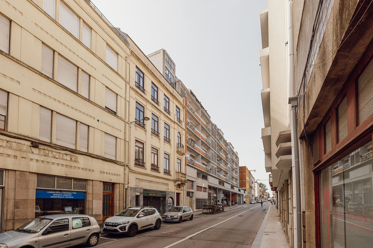 Room 4, City Center Terrace Apartment by Vacationy, Porto