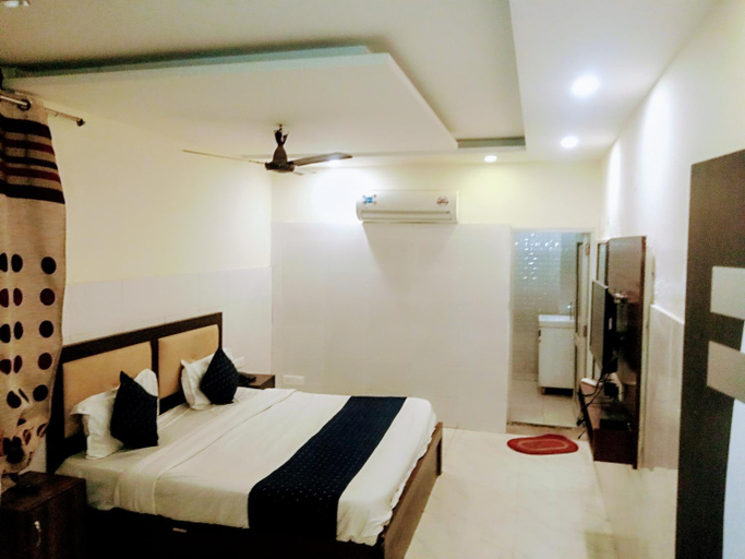 Bedroom 2, HOTEL ALPINE, Chandigarh