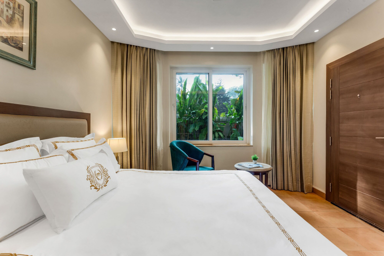 Room 4, Masaka Suites A Unit Of Arbat Hospitality LLP, South Goa