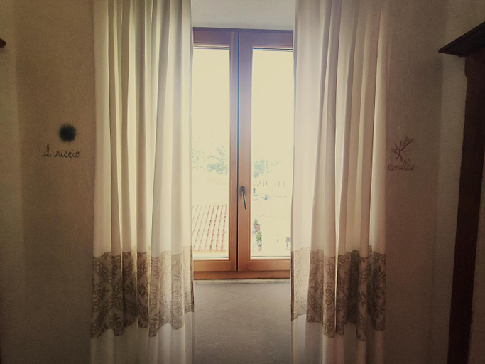 Others 5, palazzo beddoro charming apartments, Olbia-Tempio
