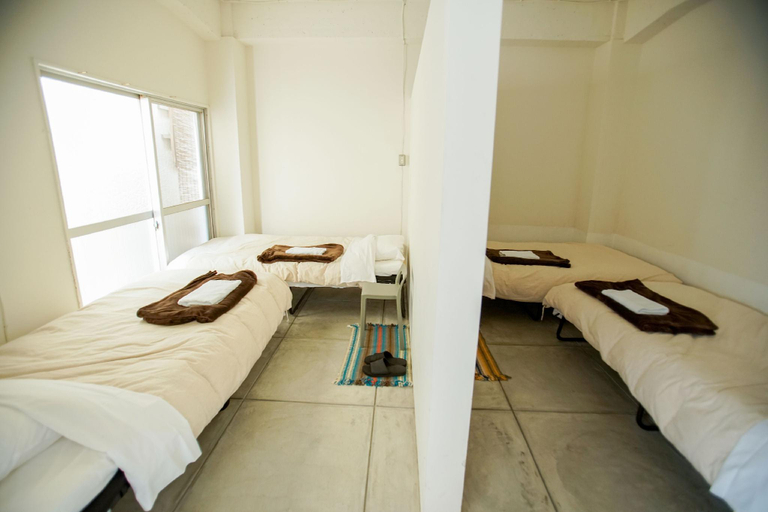 Bedroom 3, ROUTE - Cafe and Petit Hostel, Nagasaki