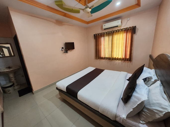 Bedroom 1, Hotel Sai Laxmi, Ahmadnagar