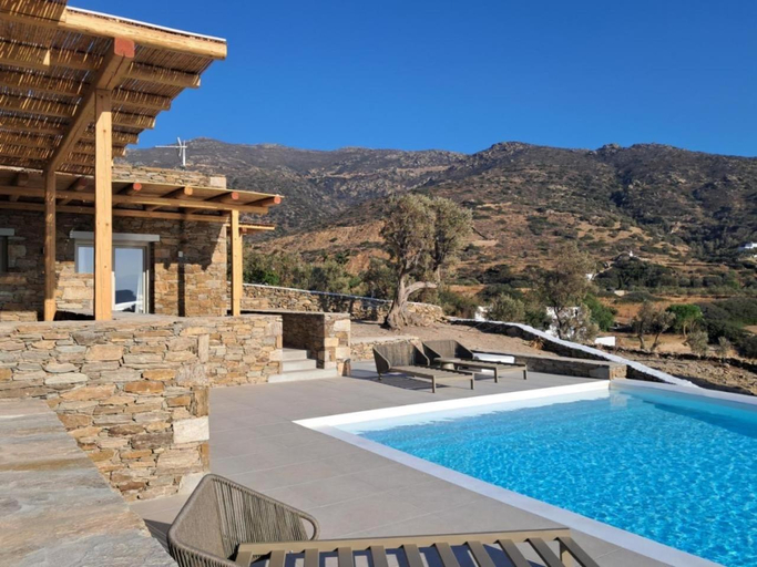 Sport & Beauty 4, Ostria Village, South Aegean