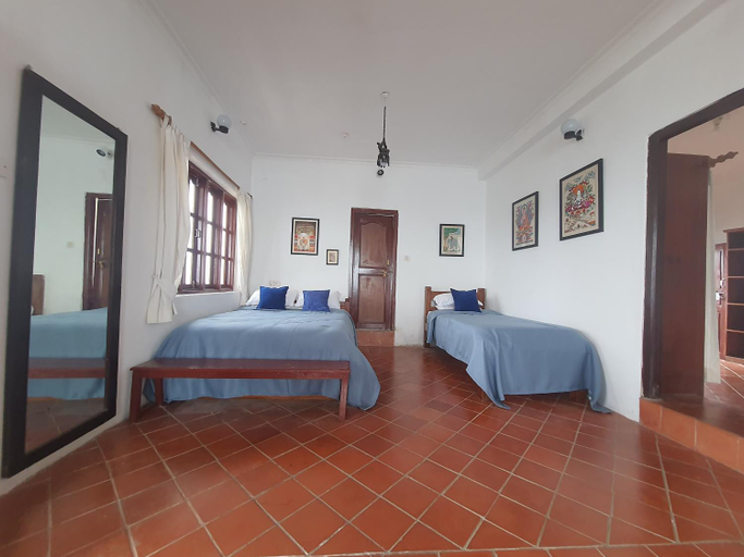 Bedroom 2, Peace Dragon Lodge, Gandaki