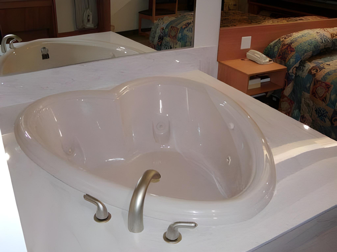 Bathroom 3, Microtel Inn & Suites by Wyndham Ft. Worth North/at Fossil, Fort Worth