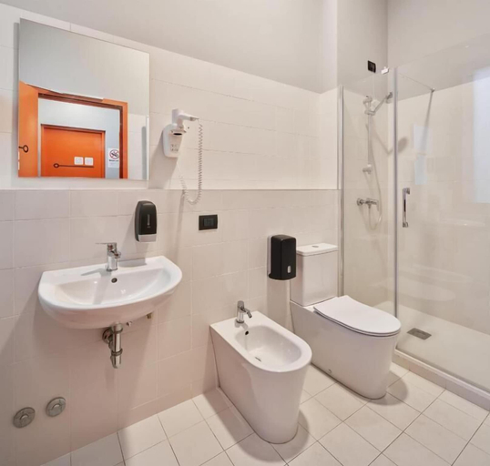 Bathroom 4, Hotello Padova, Padua