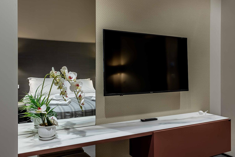 Others 4, Salina Luxury Suites, Parma