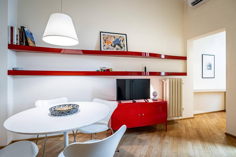 Others 4, YD Servi suite apt, Florence