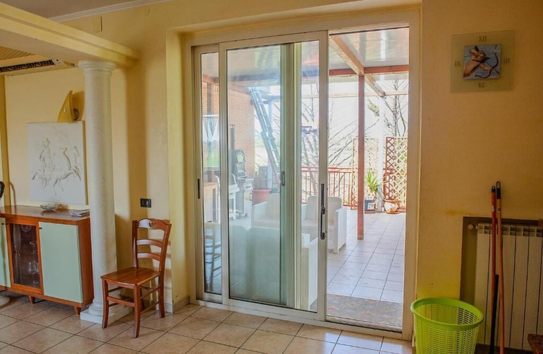 Terrace/patio 2, Villa Lucia, Foggia