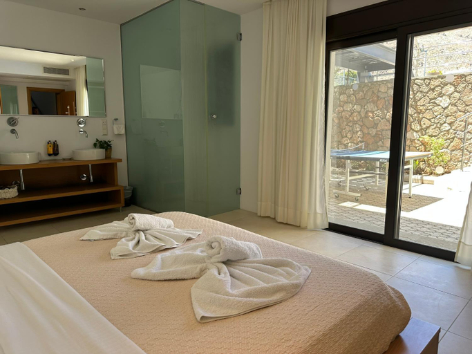 Bedroom 2, Solis Lindos Villa, South Aegean