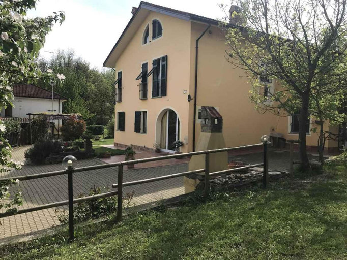 Exterior & Views 5, Il cotogno, Alessandria