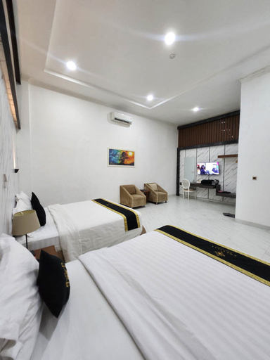bedroom 26
