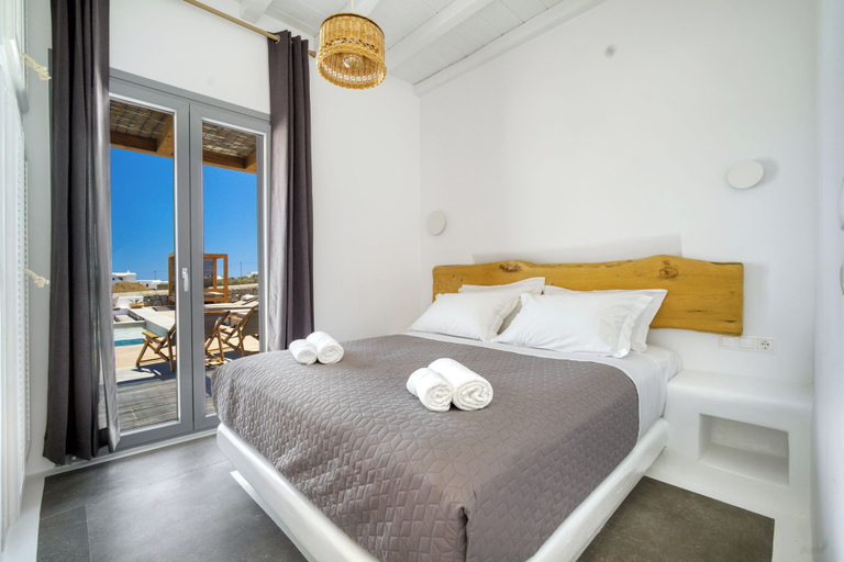 Room 5, KK Mykonos Village, South Aegean