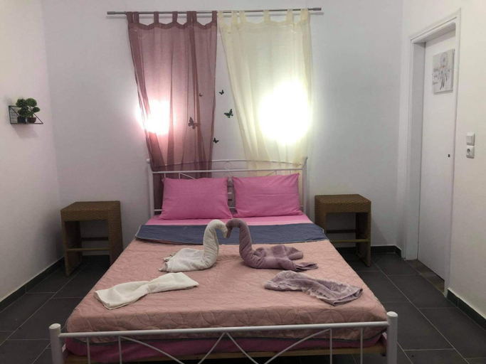 Bedroom 2, Tsoukanas Studios, Thessaly