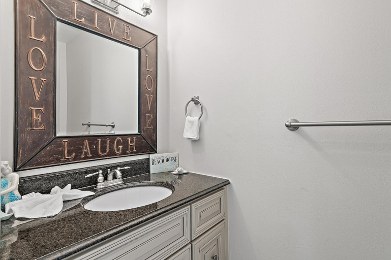 Bathroom 4, Summerhouse Townhomes #5, Walton