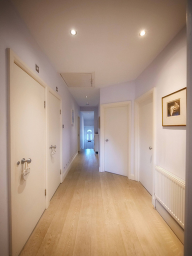Room 5, Apt w Garden Oasis in Finchley, London