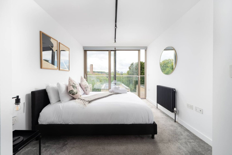 Room 2, Modern 1-bedroom Flat Cre8, London