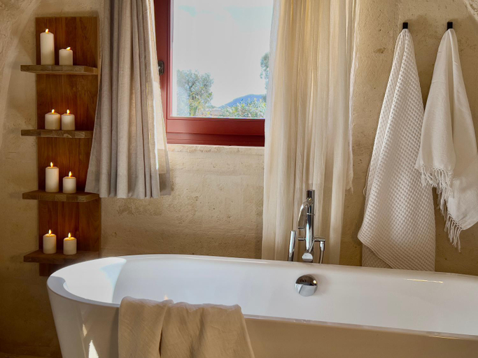 Bathroom 3, Masseria Celeste, Brindisi