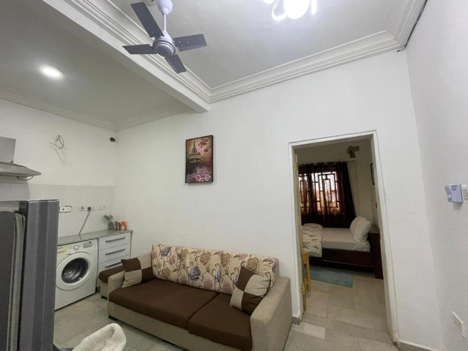 Others 4, Kim's Apartment, Shama Ahanta East