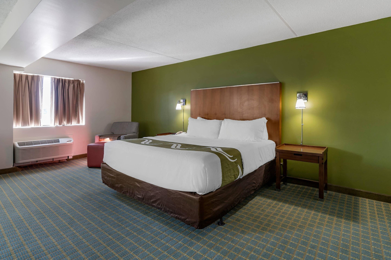Bedroom 3, Quality Inn Lexington -Horse Park, Fayette