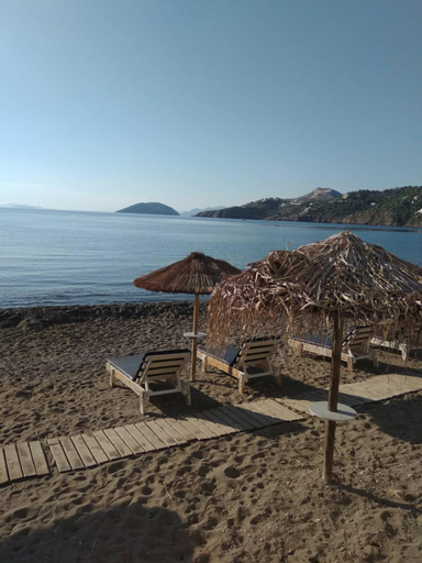 Others 5, Vromolithos apartments, South Aegean