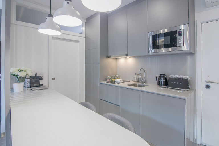 Private kitchen 5, Ribeira Apartments Baixa, Porto