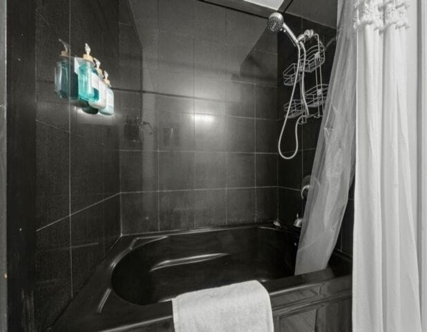 Bathroom 2, A Beach Dream 1 Bedroom Condo by RedAwning, New Hanover