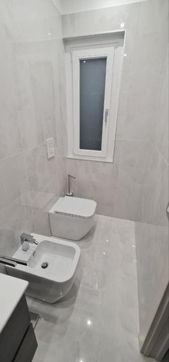 Bathroom 3, B&B Grifondoro, Crotone