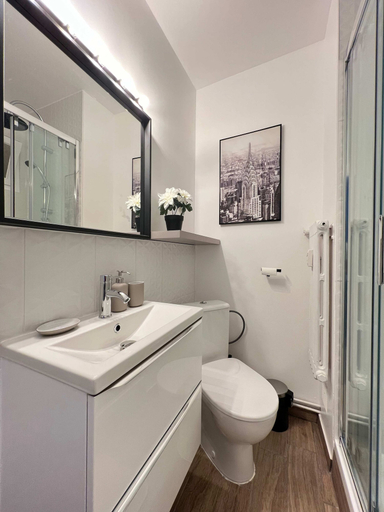 Room 5, L Azur - 2p - Cartoucherie, Haute-Garonne